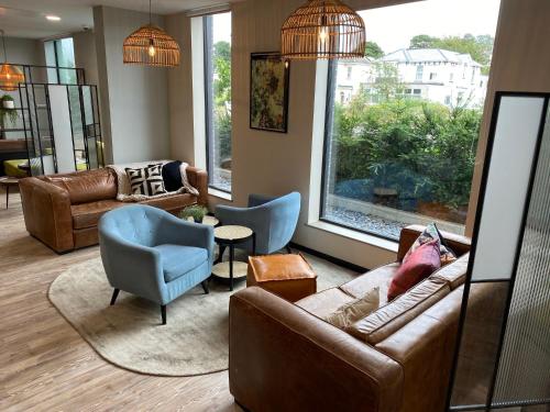 Posezení v ubytování For Students Only Home Park Bournemouth