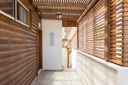 Gallery image of Zimmer La montagne in Dāliyat el Karmil