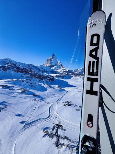 Nido dell'Aquila - Ski & Golf Lodge зимой