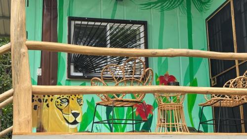 Gallery image of Casa Jaguar - Beach Walk Bungalows in Río Sequito
