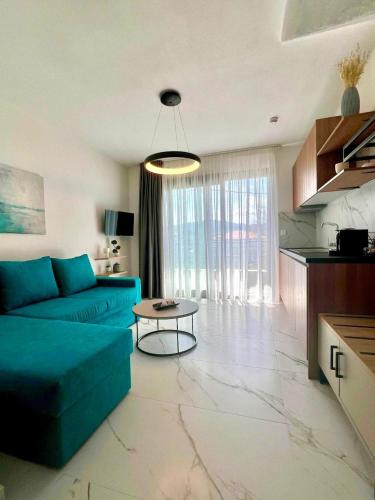 Gallery image of Four Shades Luxury Suites in Sarti