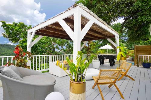 Un balcon sau o terasă la Villa Pitayaa