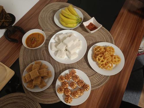 Φαγητό σε αυτή η παραθεριστική κατοικία ή κάπου εκεί κοντά