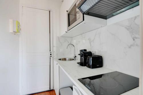 Dapur atau dapur kecil di Studio Cosy - 2P - 16eme - Victor Hugo