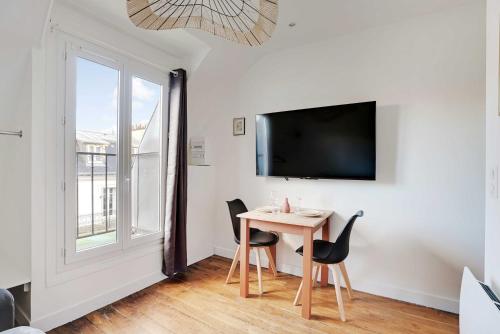 Studio Cosy - 2P - 16eme - Victor Hugo