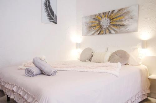 Postel nebo postele na pokoji v ubytování Appartement 32m2 Juan les Pins 350 m plage climatisé WIFI centre