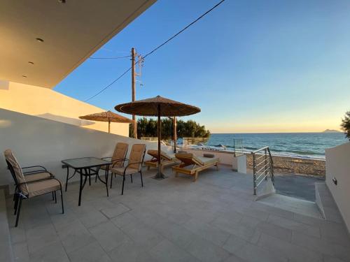 Ocean Blue I, Seaside Suite