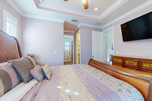 Katil atau katil-katil dalam bilik di Riverfront Haven Retreat