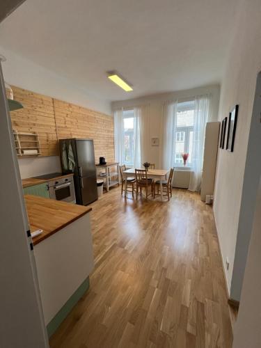 Charming new apartment in Vienna next to Stadthalle