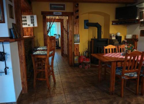 Εστιατόριο ή άλλο μέρος για φαγητό στο Alex Apartmán Slovenský Raj