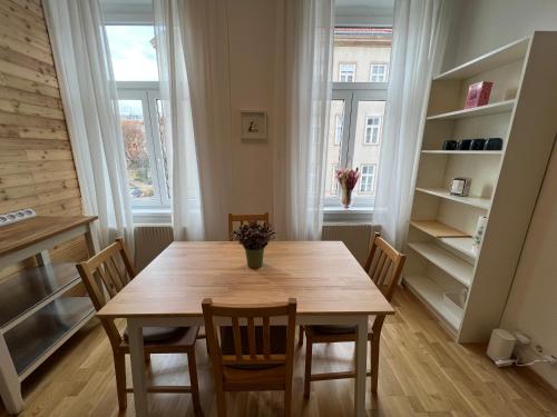 Charming new apartment in Vienna next to Stadthalle