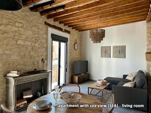 Χώρος καθιστικού στο VillaVieja17 Studio-Apartments