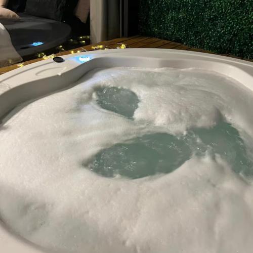 Gambar di galeri bagi Loft4 com Jacuzzi para Casal - Lofts Mariscal di Bombinhas