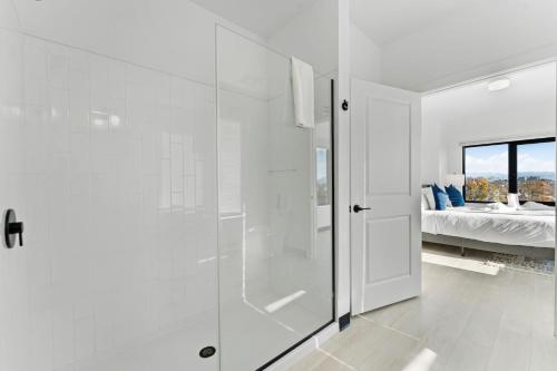 Postel nebo postele na pokoji v ubytování Furnished Luxury Apartment Close to Boston