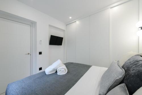 New apt Elegante, 2br and 1bth
