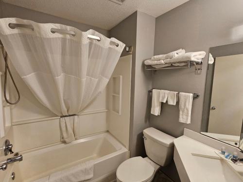 Bilik mandi di Northwood Inn - Prairie Du Chien