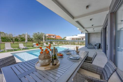 Villa Ivy