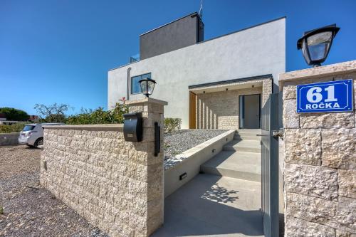 Villa Ivy
