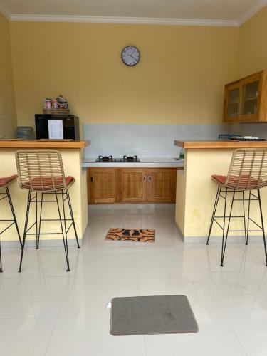 Η κουζίνα ή μικρή κουζίνα στο Villa Aura
