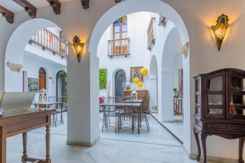 Mayflowers Hostel
