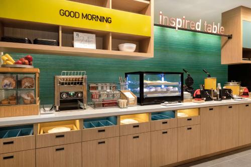 Nhà bếp/bếp nhỏ tại Home2 Suites By Hilton Brownwood