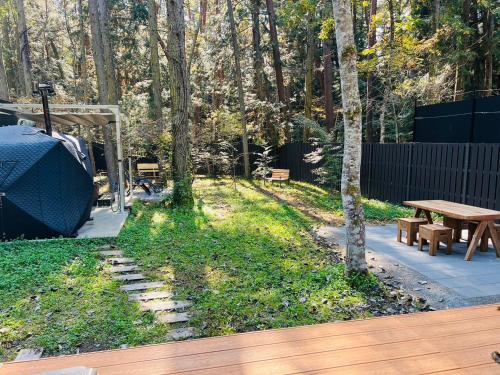 Zahrada ubytování Fuji Fumoto Forest Hotspring ふもとの森温泉