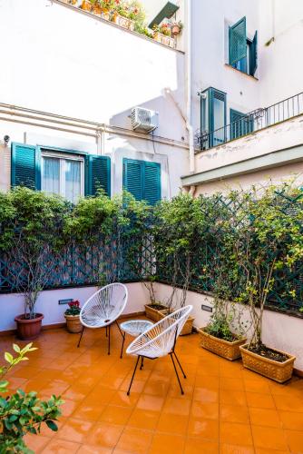 Materdei Beautiful Terrace by NapoliApartments