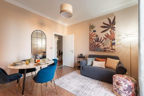Apartment in Tuscolana Train Station & Metro A