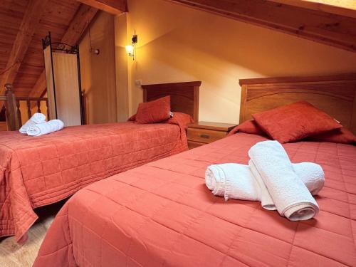 Postel nebo postele na pokoji v ubytování Apartamentos Casa Riu - Villmor