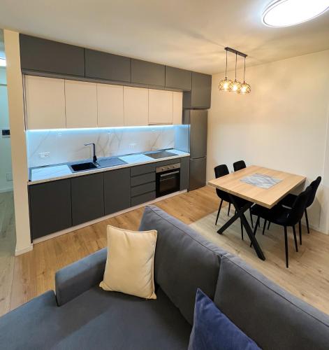 Η κουζίνα ή μικρή κουζίνα στο Sea View Apartments