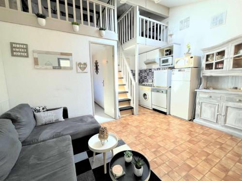 Photo de la galerie de l'établissement Maison 2 pièces mezzanine - Gruissan GN020-082, à Gruissan