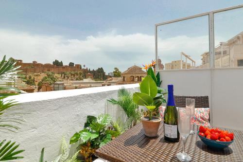 Balkón alebo terasa v ubytovaní C83 Cosy Penthouse With Terrace Old Town