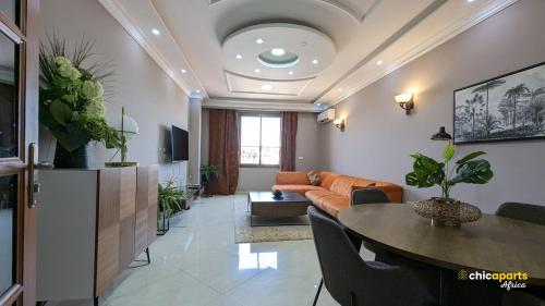 Chic apart with parking and gym