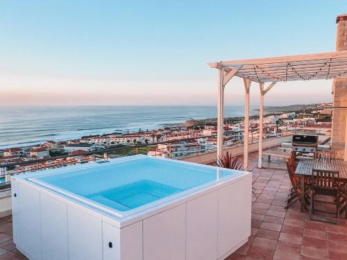Maybe the best view in Portugal! Jacuzzi - Gym - Game room