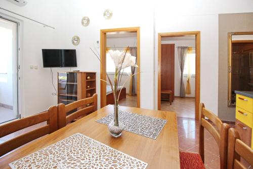 Gallery image of Apartments Brnic Nara in Baška