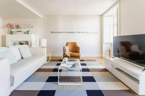 Chiado Square Apartments | Lisbon Best Apartments