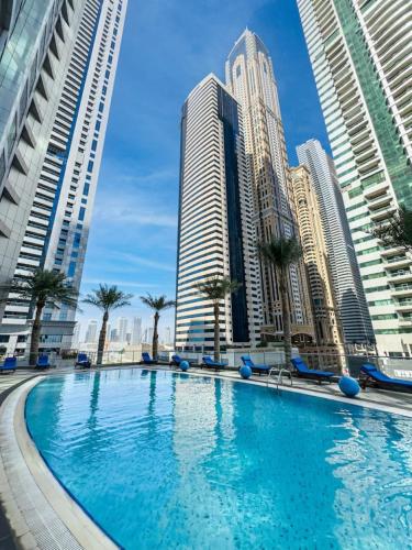 Heart of the Marina, 1 Bdr Flat, Only Stays