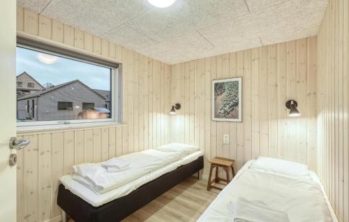 Postel nebo postele na pokoji v ubytování Nice Home In Jesendorf With Sauna