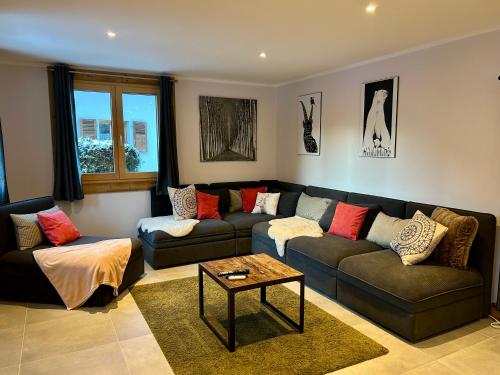 4 Bedroom, 4 Bathroom, Hot Tub, Chamonix Centre