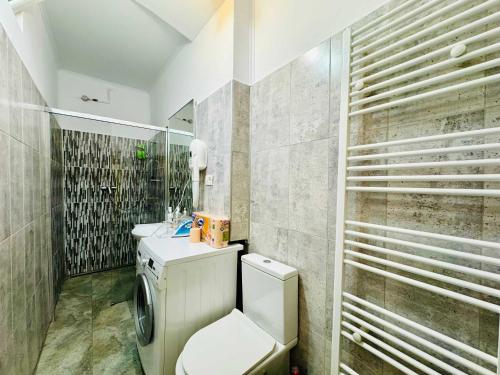 Koupelna v ubytování Joy City Stay Augustin 2