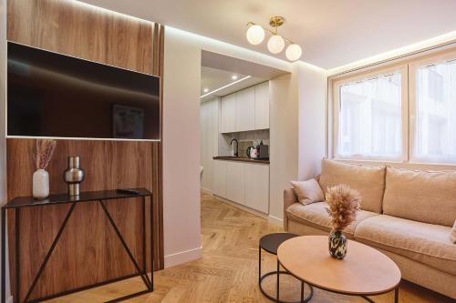 Residence AC Champs de Mars Eiffel Tower by Studio Prestige