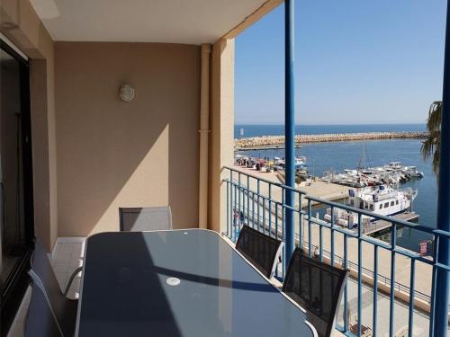 Appartement Rénové 2 Pièces + Cabine, Vue Mer, Parking - FR-1-388-117