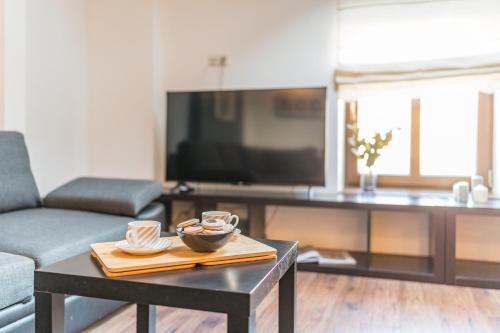 Kraków Central Apt - Top Location, AC - by Rentujemy