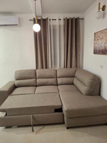 Χώρος καθιστικού στο Tims apartment