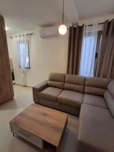 Χώρος καθιστικού στο Tims apartment