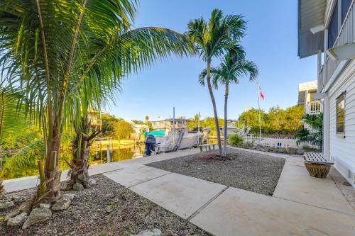 Jardín al aire libre en Anglers Oasis with Boat Dock in Big Pine Key!