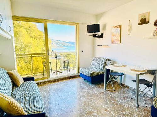 Berkeley, studio, terrasse, vue mer, parking, clim