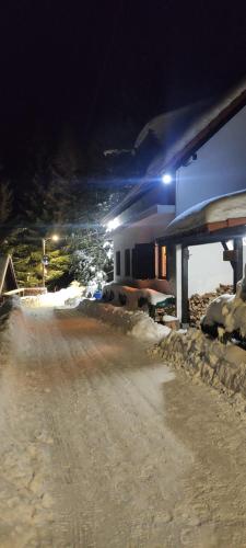 Fotografie z fotogalerie ubytování Uki & Sofi mountain house v destinaci Kopaonik