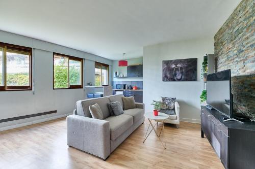 Parc des Expositions et Tour Eiffel