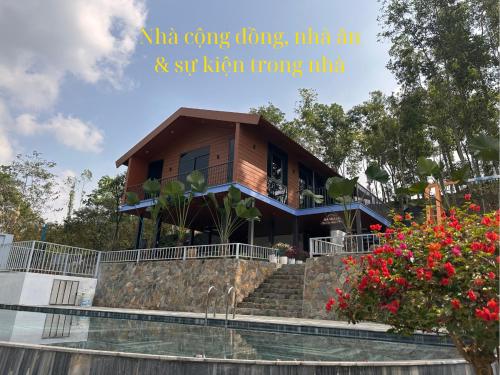 a house on a hill with the words who going doingmini an x s at Ba Villa - Nhà của Hạnh Phúc in Ba Vì